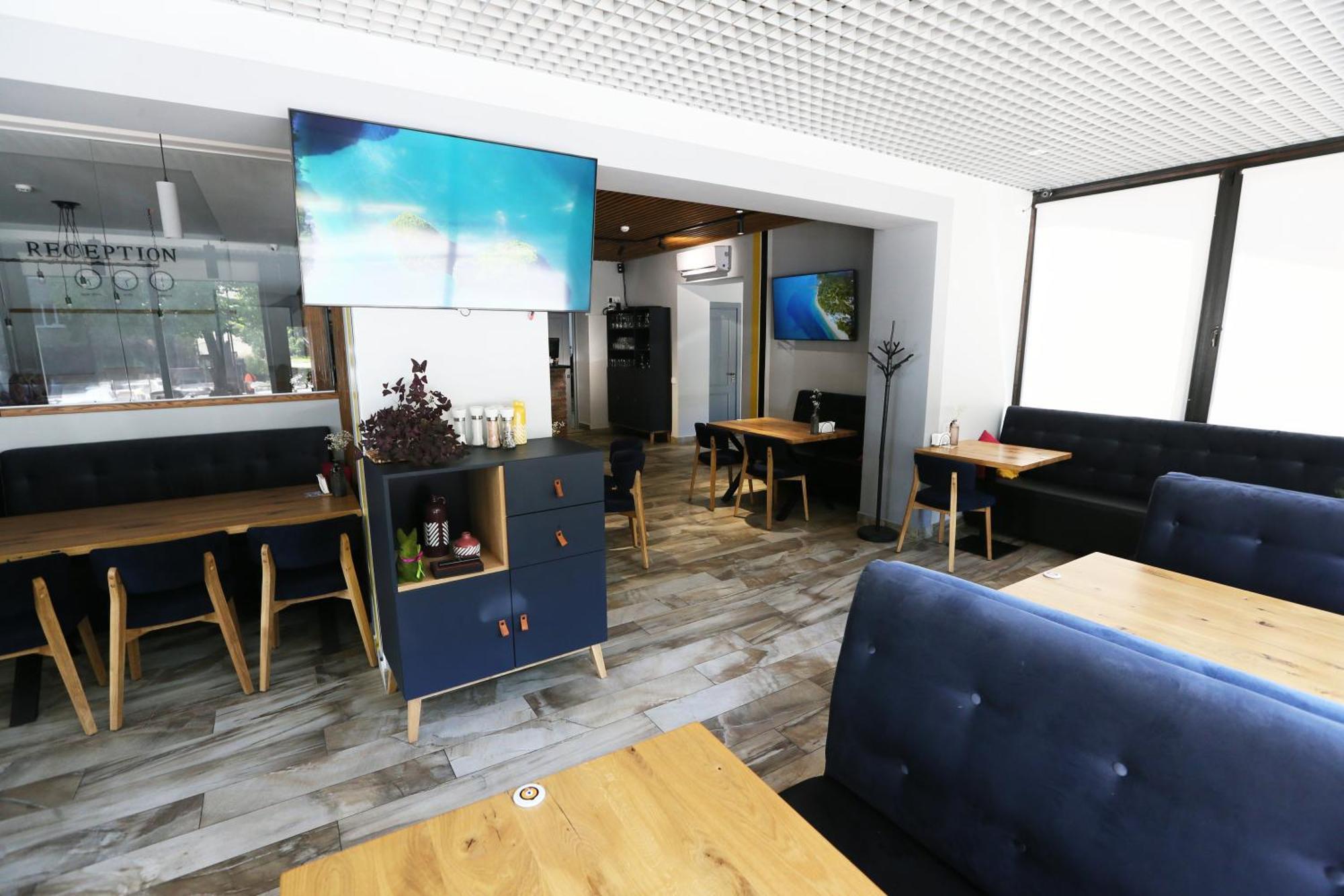Hotel Golden Lemon Готель Золотий Лимон Leópolis Exterior foto